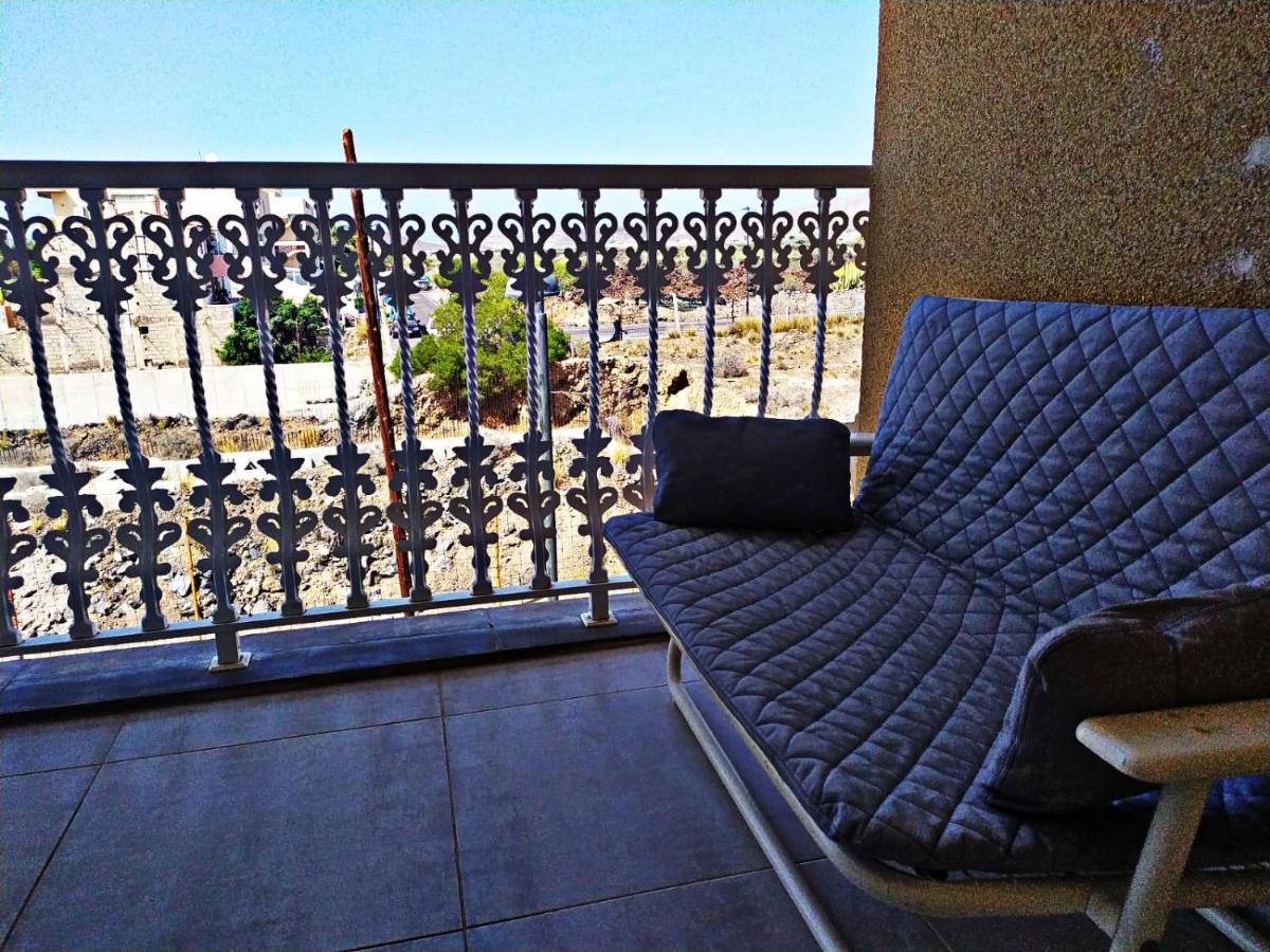 2 Bedroom Bright Apartment Tenerife コスタ・デル・シレンチオ エクステリア 写真